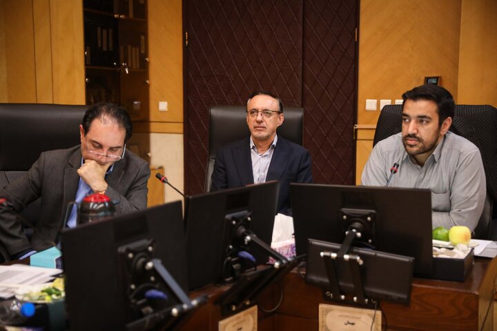 نشست 13 مهر کمیسیون آموزش