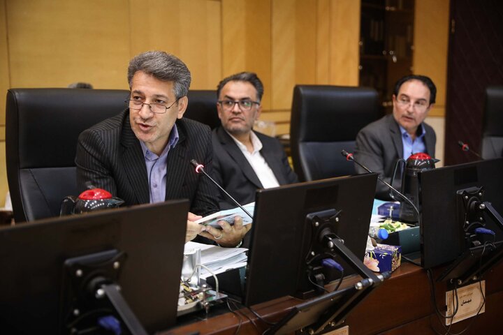 نشست 13 مهر کمیسیون آموزش
