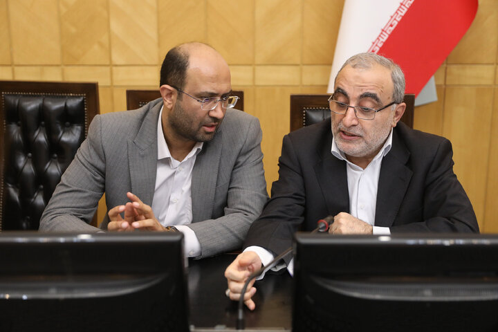 نشست بررسی موادی از قانون برنامه هفتم توسعه