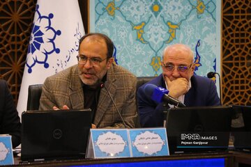 رشد تراز تجاری چگونه تحقق می یابد؟