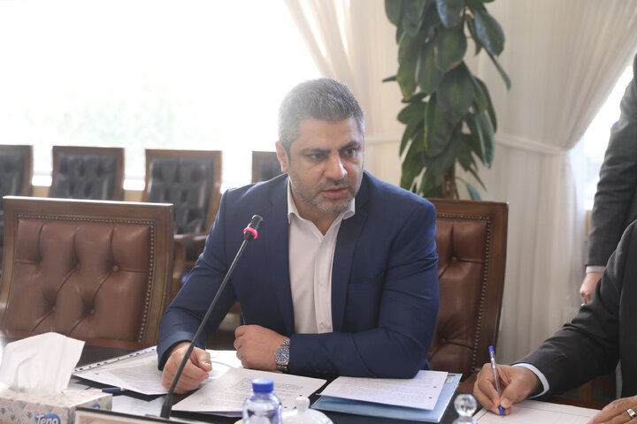 نشست کمیسیون اصل نودم قانون اساسی با معاونین شهرداری تهران