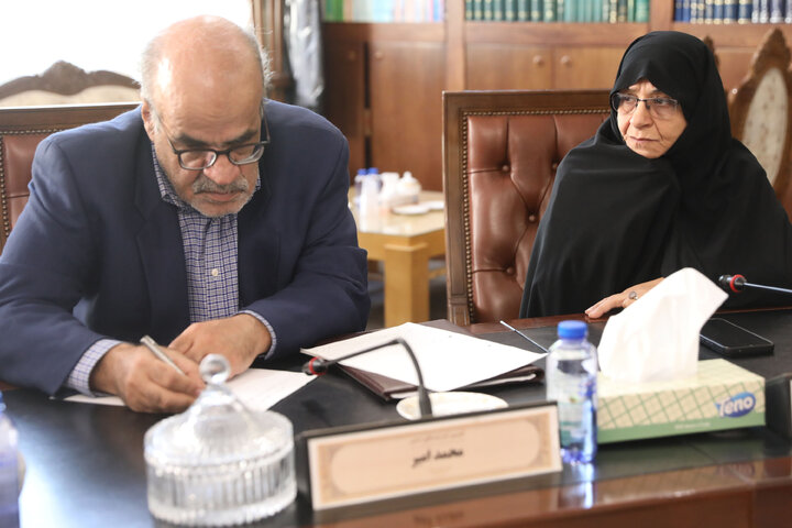 نشست کمیسیون اصل نودم قانون اساسی با معاونین شهرداری تهران
