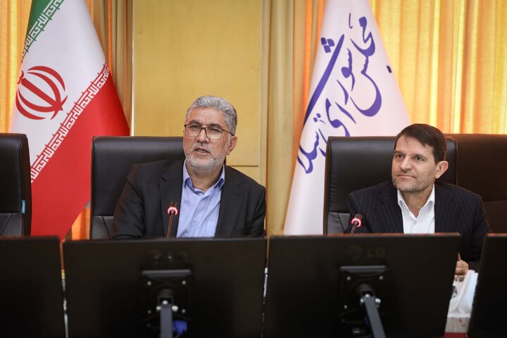 کمیسون مشترک بررسی طرح اساسنامه شرکت ملی صنایع پتروشیمی ایران