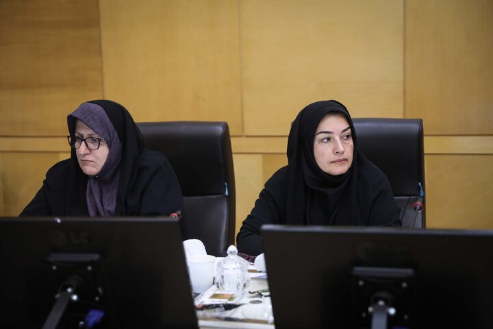 کمیسون مشترک بررسی طرح اساسنامه شرکت ملی صنایع پتروشیمی ایران