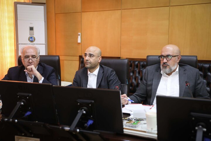 کمیسون مشترک بررسی طرح اساسنامه شرکت ملی صنایع پتروشیمی ایران