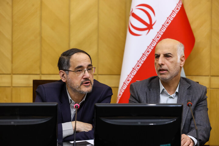 نشست بررسی موضوع لایروبی رودخانه اروند و کارون