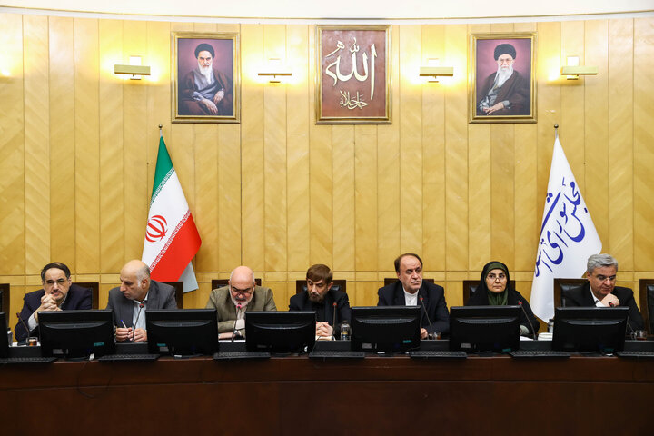 نشست بررسی موضوع لایروبی رودخانه اروند و کارون