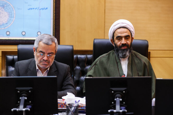 نشست دوشنبه ۱۴ مهرماه کمیسیون قضایی و حقوقی مجلس با حضور وزیر دادگستری
