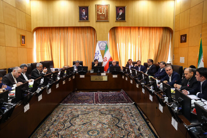 نشست دوشنبه ۱۴ مهرماه کمیسیون قضایی و حقوقی مجلس با حضور وزیر دادگستری