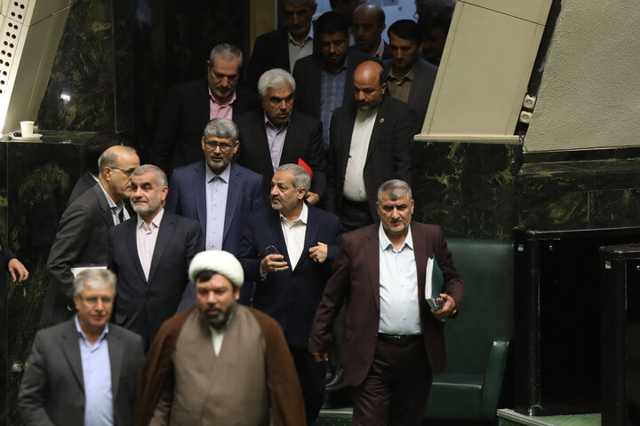صحن علنی سه شنبه 15 مهرماه مجلس شورای اسلامی