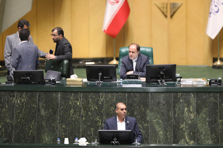 ناطقان میان دستور 15 مهرماه مجلس شورای اسلامی
