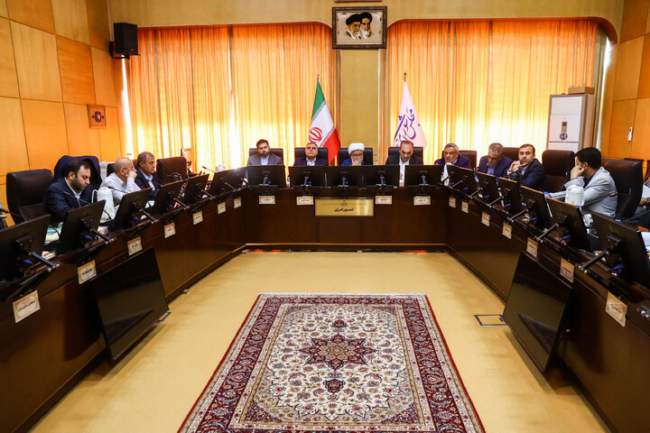 نشست سه‌شنبه ۱۵ مهرماه کمیسیون انرژی مجلس با حضور وزیر نفت