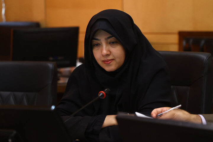نشست 15 مهر 1404 کمیسیون صنایع با حضور وزیر دفاع