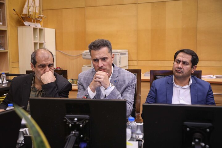 نشست کمیسیون عمران با حضور وزیر نیرو