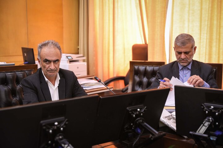 نشست کمیسیون عمران با حضور وزیر نیرو