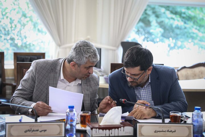 نشست 15 مهر کمیسیون اصل 90