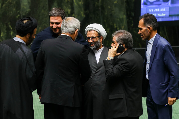 ناطقان میان دستور چهارشنبه 16 مهرماه مجلس شورای اسلامی
