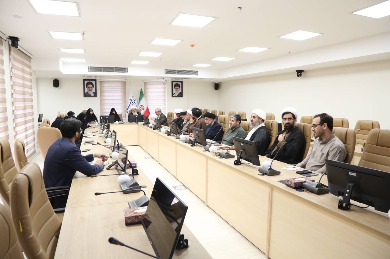 زن و خانواده، محور سیاستگذاریهای آینده کشور است/ برای مسائل خانواده باید تدبیری شود