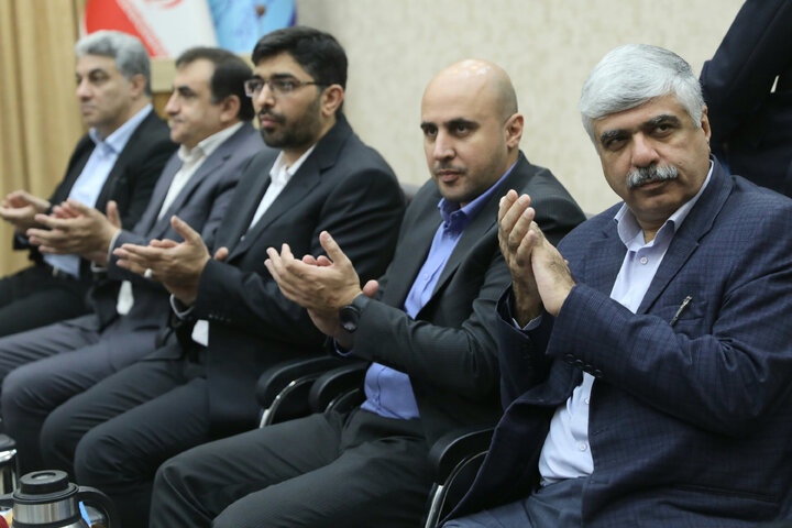 نشست تخصصی ارتباط دانشگاه با جامعه و صنعت باحضورکمیسیون آموزش معاونت علمی و فن آوری رییس جمهور و استاندار
