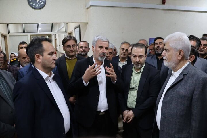 بازدید اعضای کمیسیون بهداشت مجلس از مراکز بهداشتی و درمانی شبستر