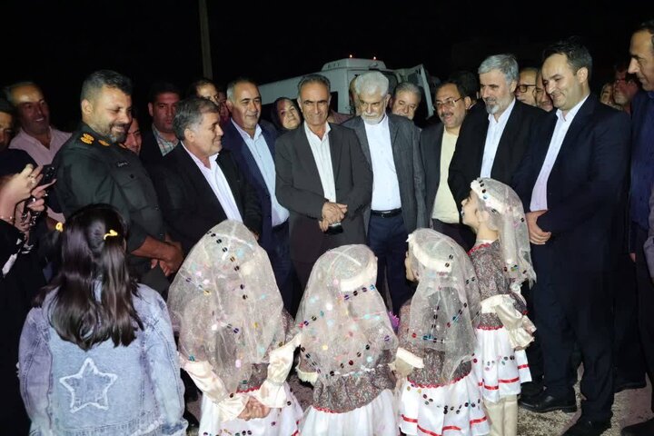 بازدید اعضای کمیسیون بهداشت مجلس از مراکز بهداشتی و درمانی شبستر