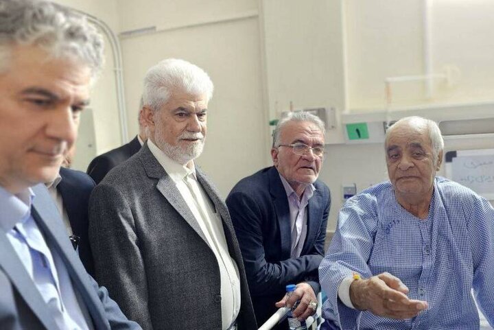بازدید اعضای کمیسیون بهداشت مجلس از مراکز بهداشتی و درمانی شبستر