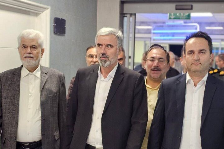 بازدید اعضای کمیسیون بهداشت مجلس از مراکز بهداشتی و درمانی شبستر