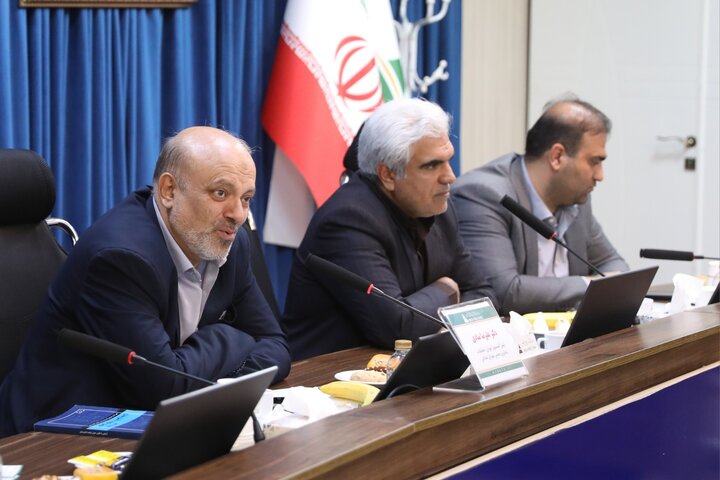 نشست اعضای کمیسون آموزش مجلس با مسئولان اجرایی منطقه آزاد ارس