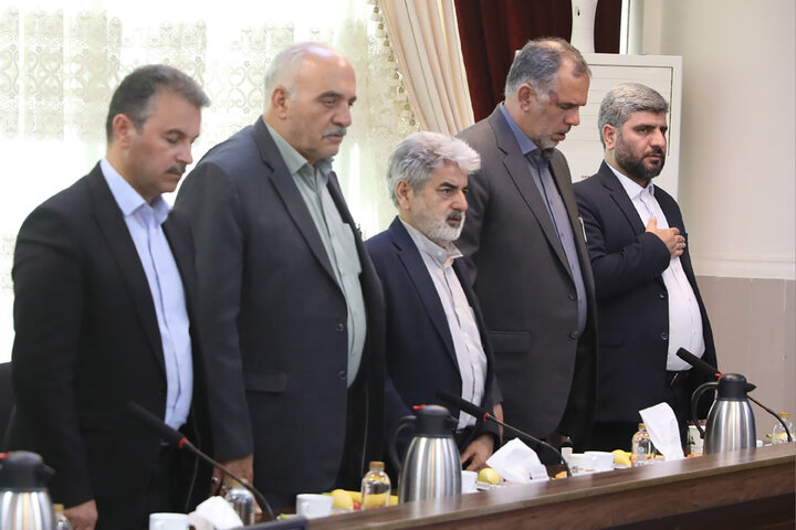 نشست اعضای کمیسون آموزش مجلس با مسئولان اجرایی منطقه آزاد ارس