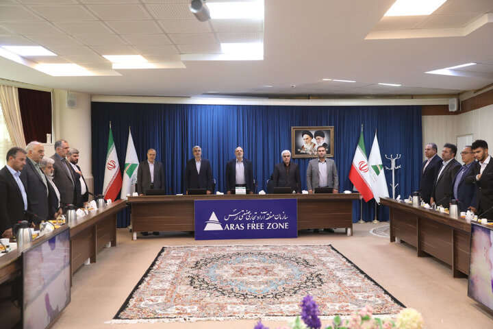 نشست اعضای کمیسون آموزش مجلس با مسئولان اجرایی منطقه آزاد ارس