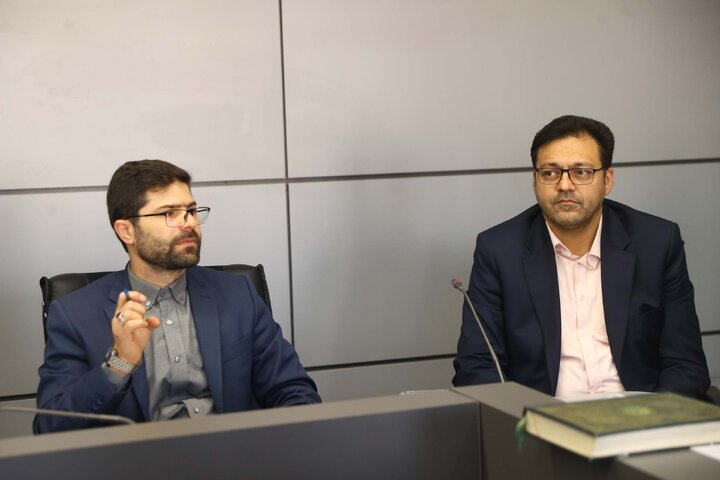 جلسه رسیدگی به مشکلات شهرک مسکونی کوثر با حضور یزدی خواه