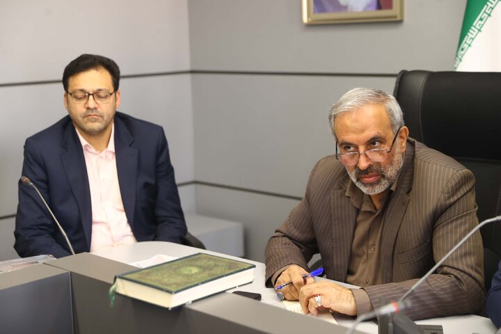 جلسه رسیدگی به مشکلات شهرک مسکونی کوثر با حضور یزدی خواه