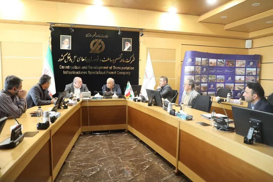 پیگیری ها برای تکمیل کمربندی عجبشیر در حال انجام است