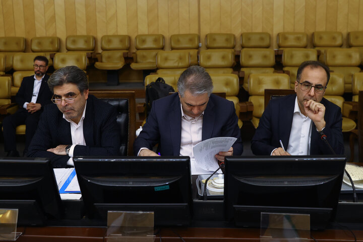 نشست مشترک نمایندگان با وزرای کار و جهاد کشاورزی