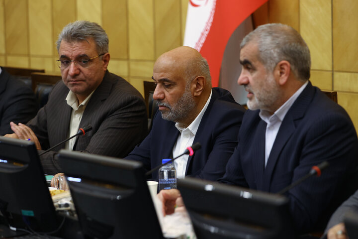 نشست مشترک نمایندگان با وزرای کار و جهاد کشاورزی