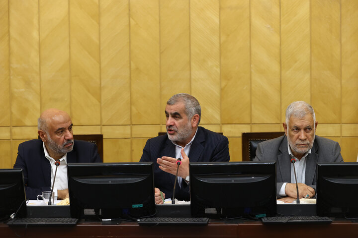 نشست مشترک نمایندگان با وزرای کار و جهاد کشاورزی