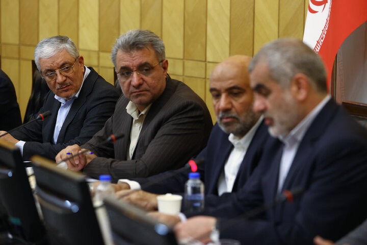 نشست مشترک نمایندگان با وزرای کار و جهاد کشاورزی