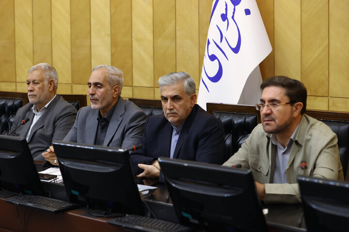 نشست مشترک نمایندگان با وزرای کار و جهاد کشاورزی