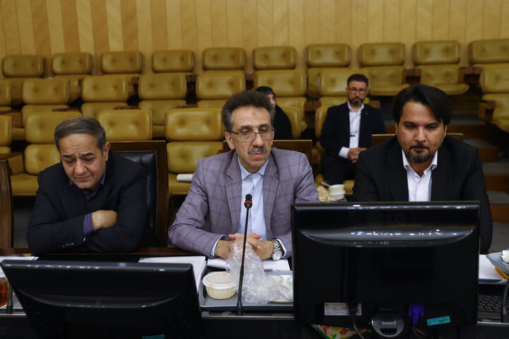 نشست مشترک نمایندگان با وزرای کار و جهاد کشاورزی