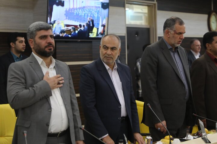 نشست مشترک اعضای کمیسیون آموزش تحقیقات و فن آوری با وزیر آموزش و پرورش و مدیران ،روسای نواحی و مناطق استان آذربایجان شرقی