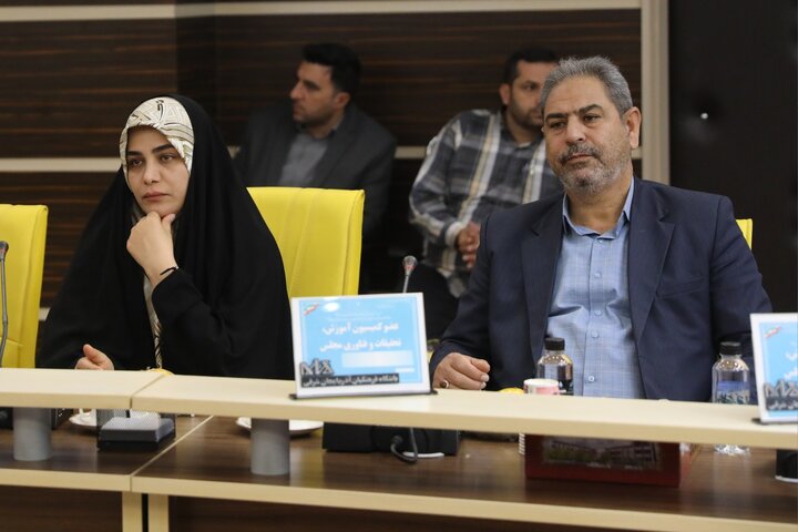 نشست مشترک اعضای کمیسیون آموزش تحقیقات و فن آوری با وزیر آموزش و پرورش و مدیران ،روسای نواحی و مناطق استان آذربایجان شرقی