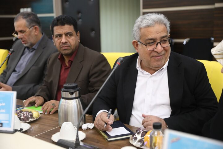 نشست مشترک اعضای کمیسیون آموزش تحقیقات و فن آوری با وزیر آموزش و پرورش و مدیران ،روسای نواحی و مناطق استان آذربایجان شرقی