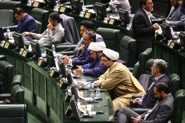 جلسه علنی یکشنبه 20 مهرماه مجلس شورای اسلامی
