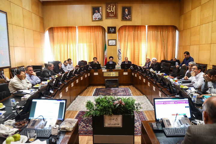 نشست یکشنبه ۲۰ مهرماه کمیسیون صنایع و معادن مجلس
