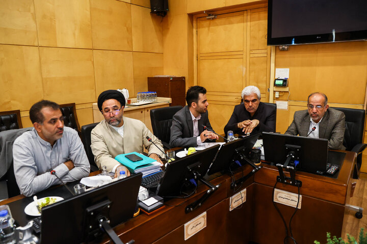 نشست یکشنبه ۲۰ مهرماه کمیسیون صنایع و معادن مجلس