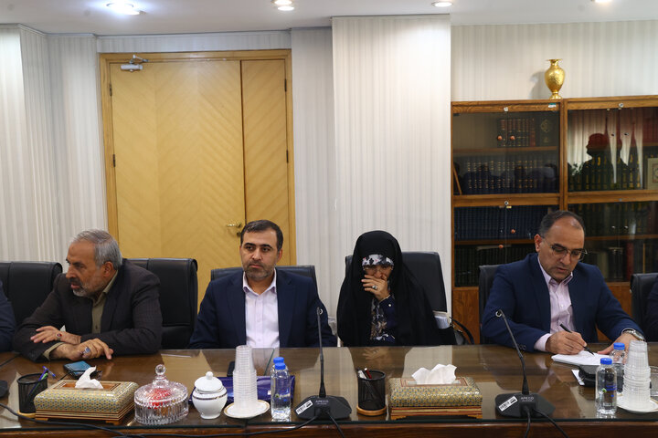نشست مشترک نمایندگان مجلس با وزیر نیرو