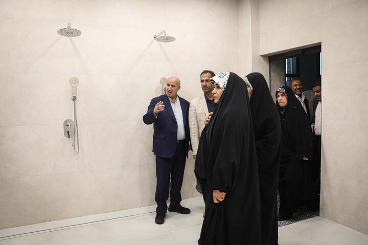 بازدید اعضای فراکسیون های زنان و ورزش از مرکز ملی فوتبال ایران