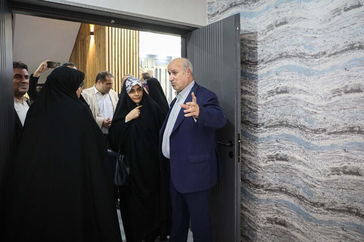 بازدید اعضای فراکسیون های زنان و ورزش از مرکز ملی فوتبال ایران