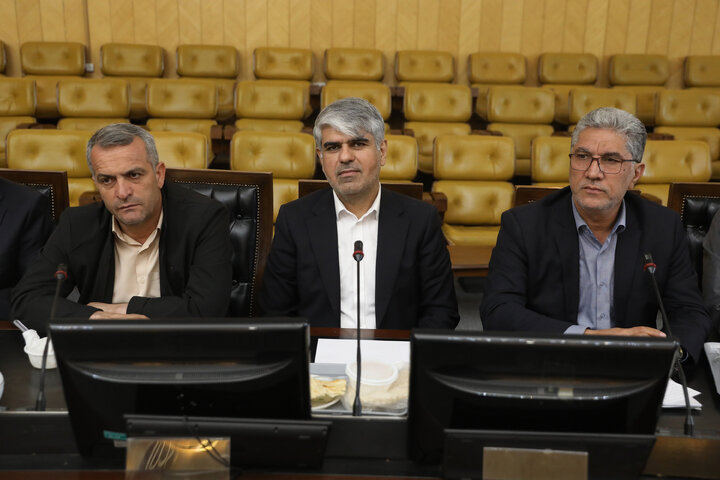 نشست مشترک سه شنبه 22 مهرماه نمایندگان با وزیر صمت