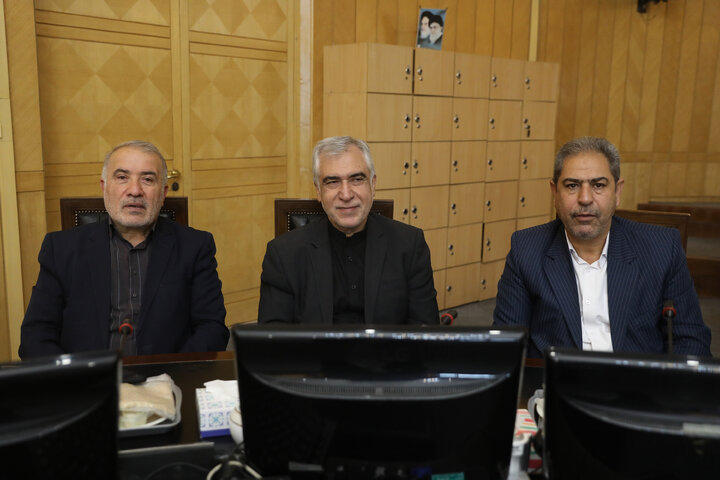 نشست مشترک سه شنبه 22 مهرماه نمایندگان با وزیر صمت